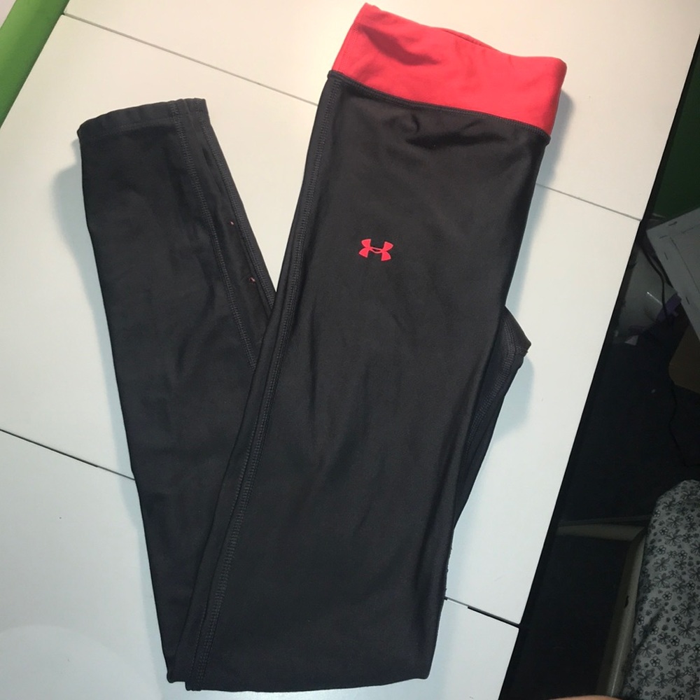 UNDER ARMOUR LEGGINGS